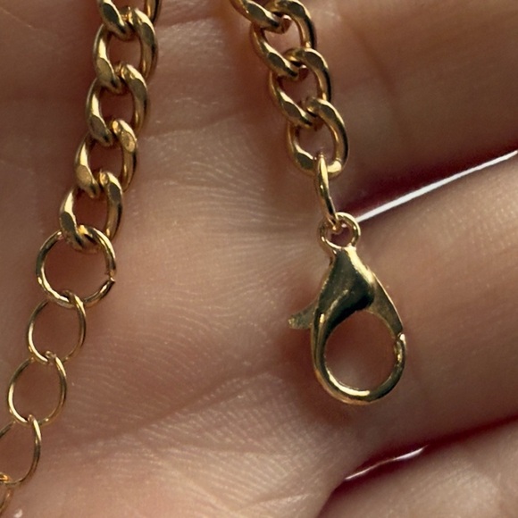 Shahmaran Gold Butterfly Charm Bracelet ring 
New trend - Picture 8 of 12